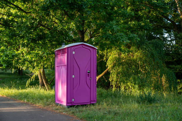 Porta potty delivery and setup in Ames, TX